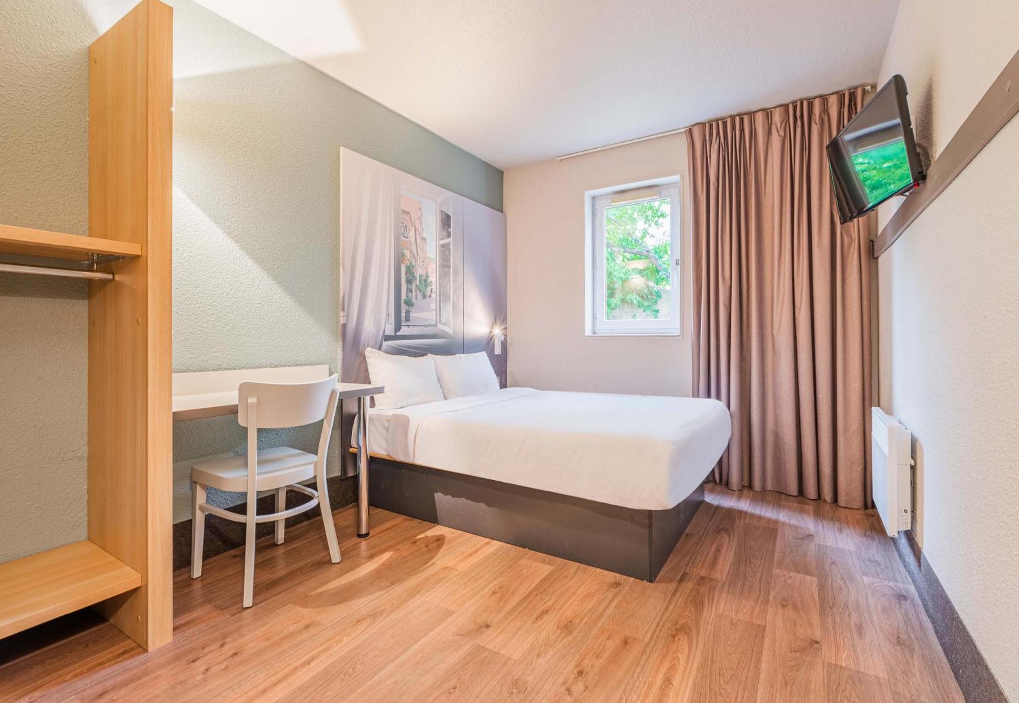 B&B Hotel Colmar Vignobles Ouest Wintzenheim Bagian luar foto