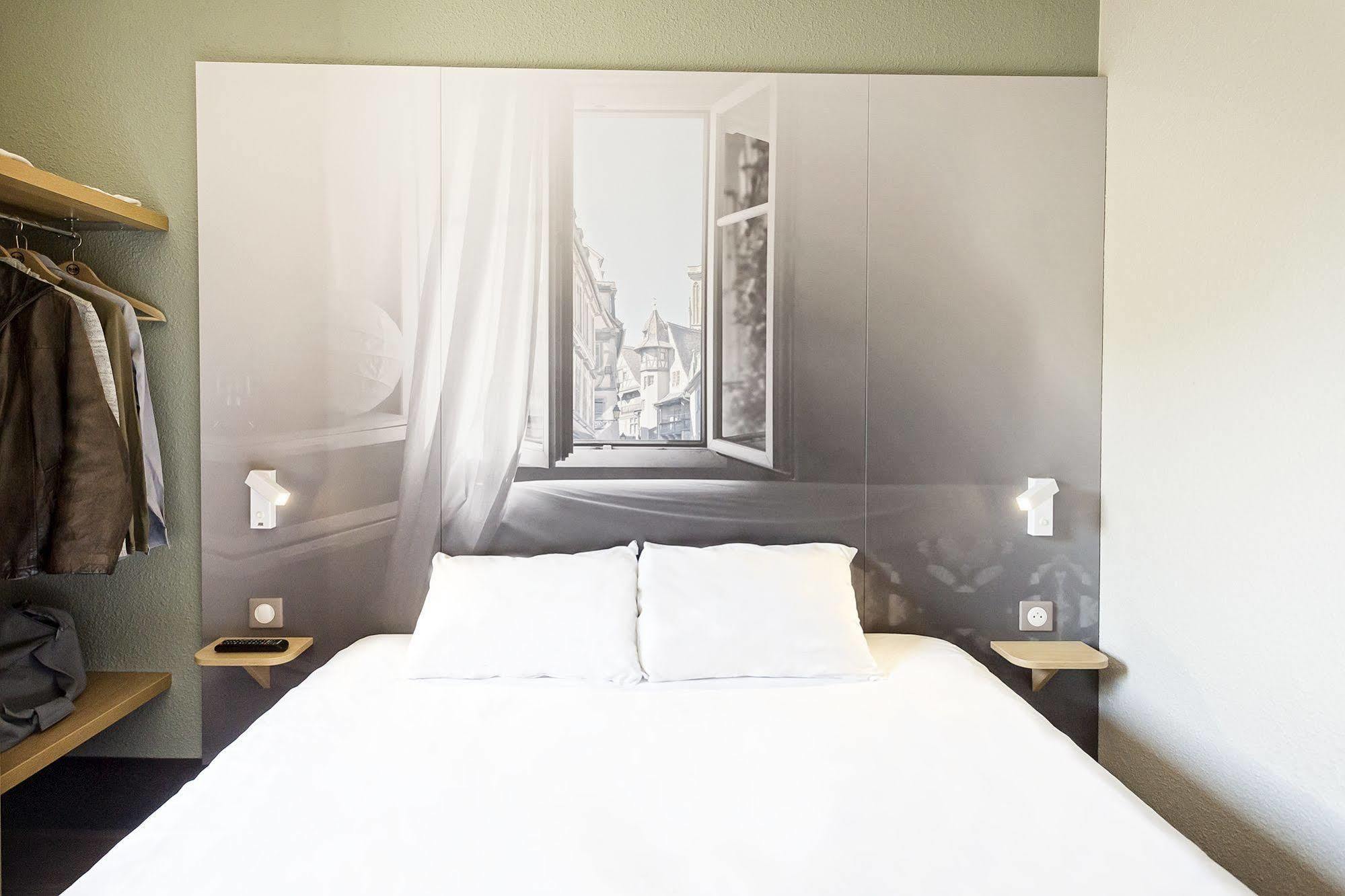 B&B Hotel Colmar Vignobles Ouest Wintzenheim Bagian luar foto